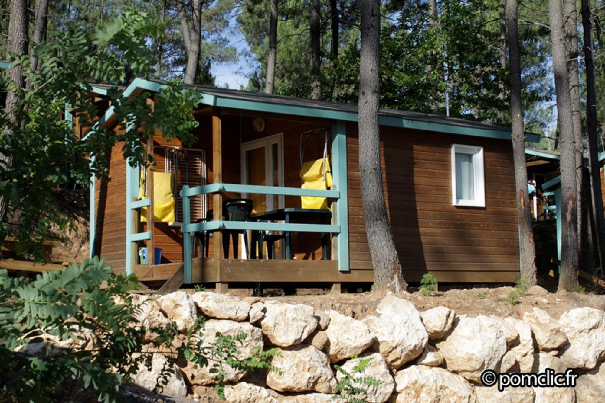 Village De Chalets Joyeuse Bagian luar foto